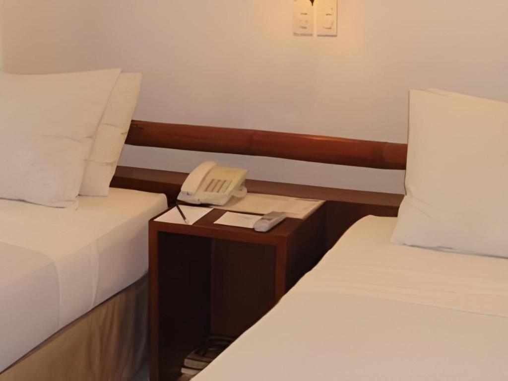 Soledad Suites Panglao Exterior photo