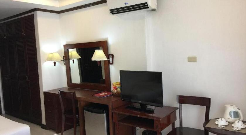 Soledad Suites Panglao Exterior photo
