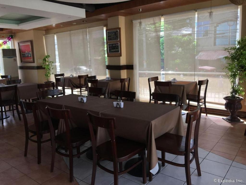 Soledad Suites Panglao Exterior photo